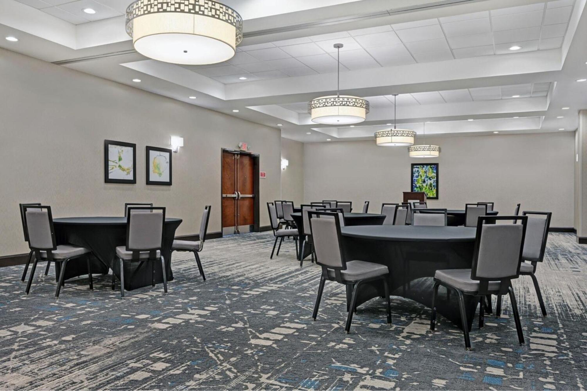 Four Points By Sheraton Birmingham Homewood Exterior photo